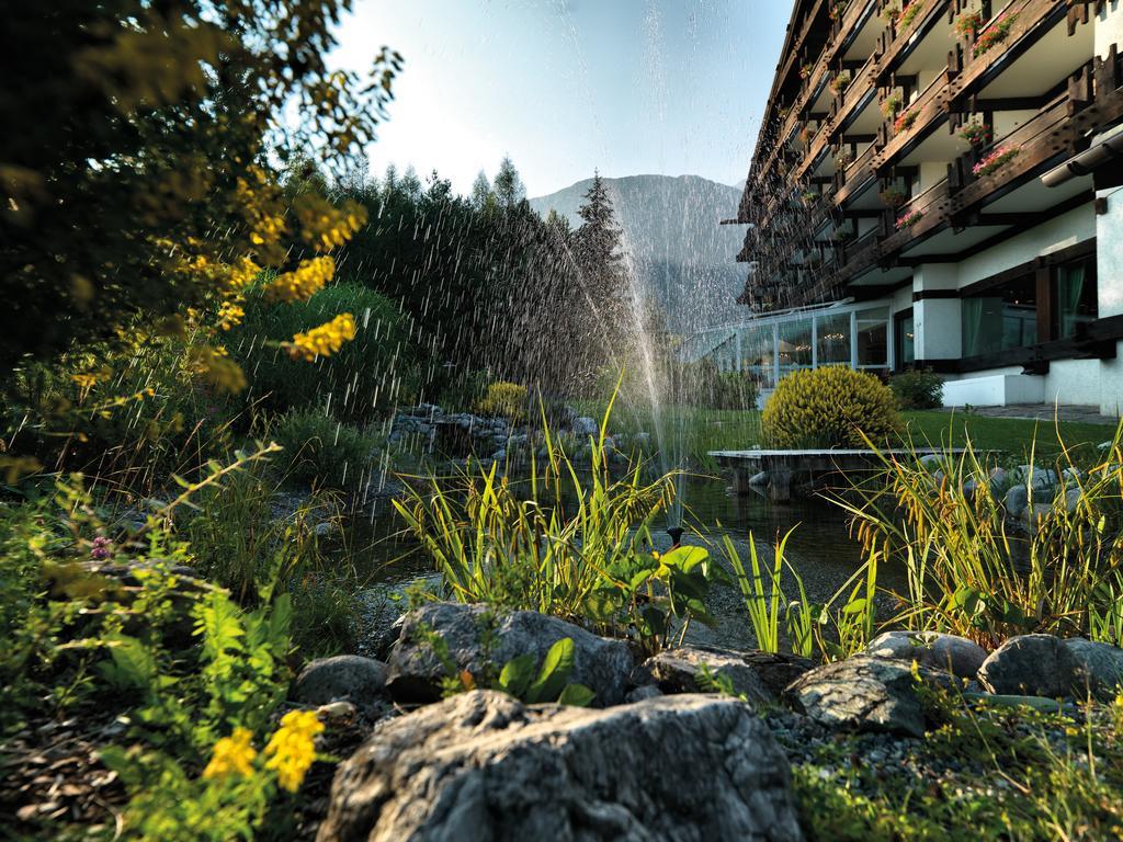 Kaysers Tirolresort - Wohlfuehlhotel Fuer Erwachsene Mieming Exteriör bild
