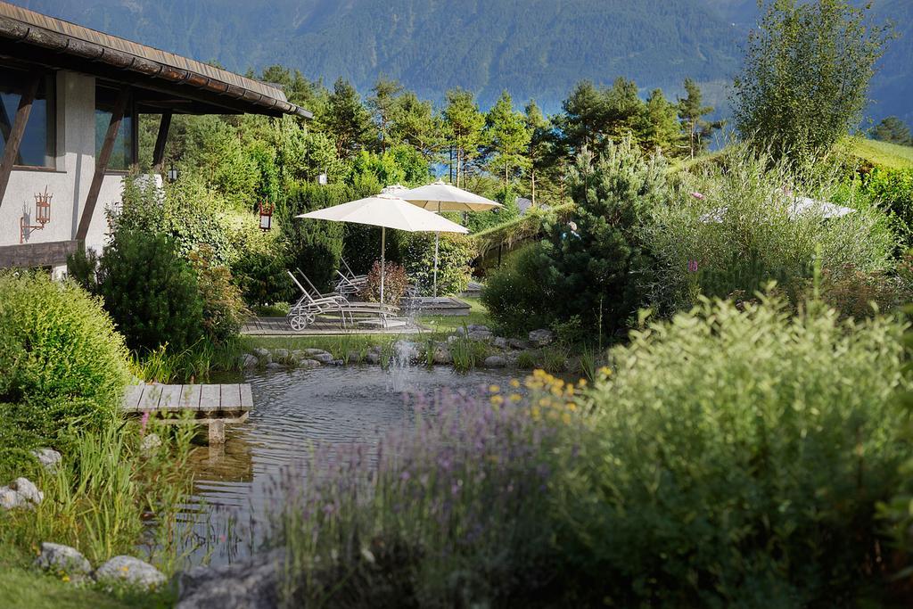 Kaysers Tirolresort - Wohlfuehlhotel Fuer Erwachsene Mieming Exteriör bild