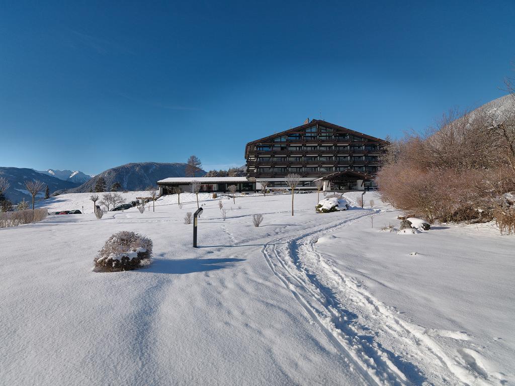 Kaysers Tirolresort - Wohlfuehlhotel Fuer Erwachsene Mieming Exteriör bild